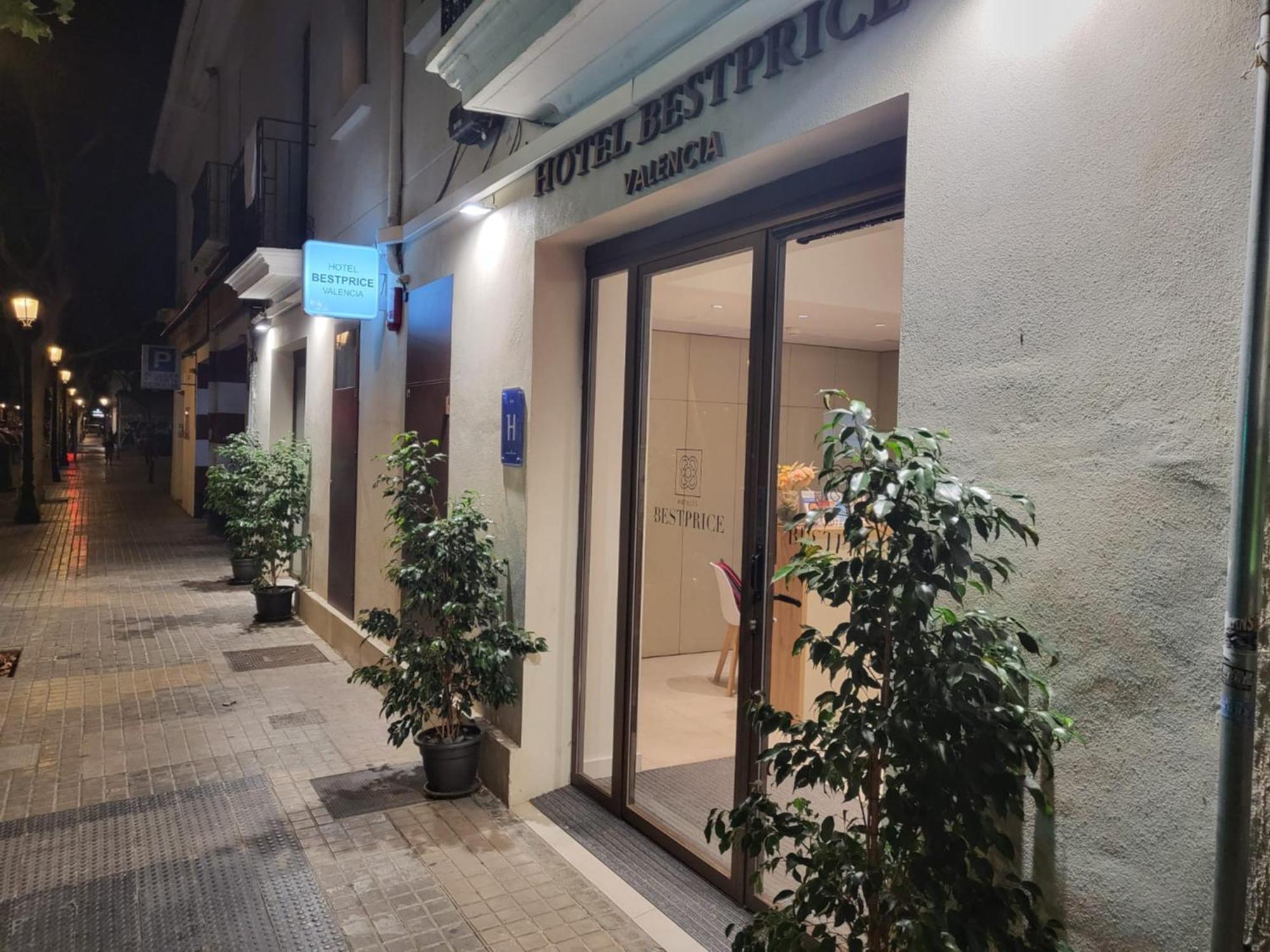 Hotel Bestprice Valencia, Valencia